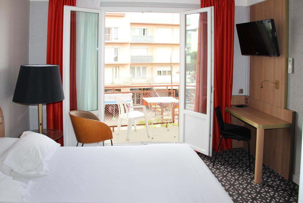 Hotel Beau Rivage Аржеле-сюр-Мер Екстериор снимка
